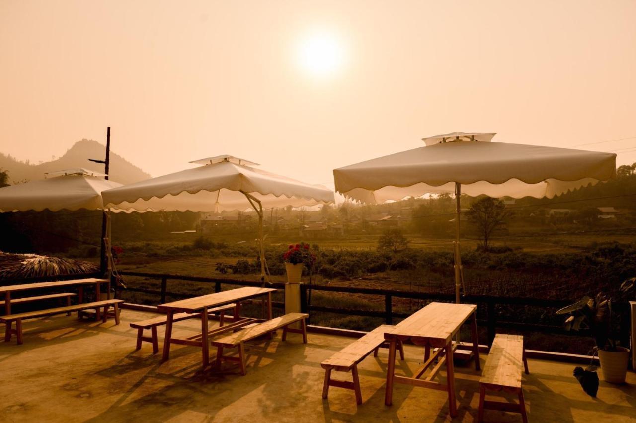 Le Chalet Homestay Bac Ha  Bagian luar foto